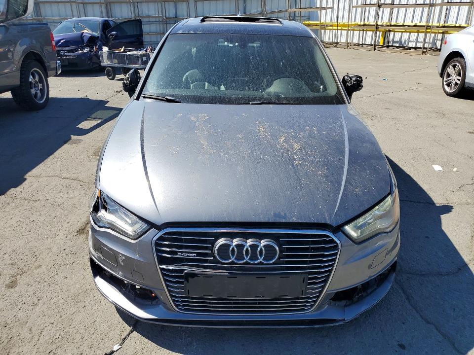Продажа на аукционе авто 2016 Audi A3, vin: WAUUPBFF7GA115149, номер лота: 46233026