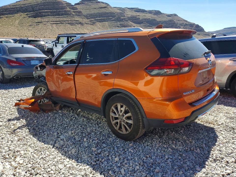 2017 Nissan Rogue მანქანა იყიდება აუქციონზე, vin: JN8AT2MT7HW397358, აუქციონის ნომერი: 46923436
