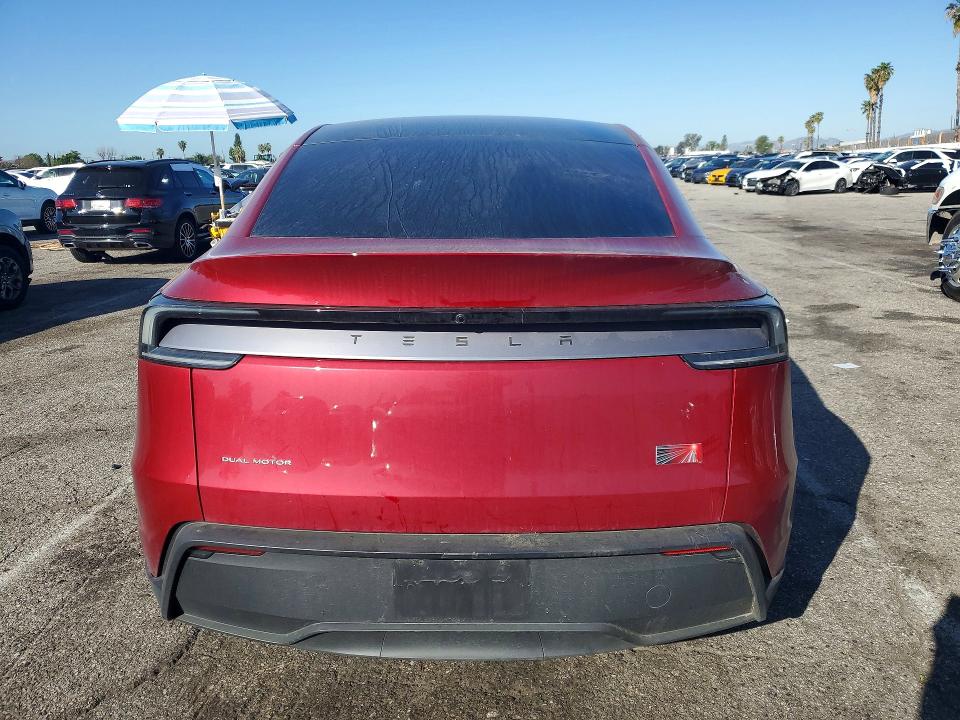 42007036 :رقم المزاد ، 7SAYGDEE0TF327775 vin ، 2026 Tesla Model Y مزاد بيع