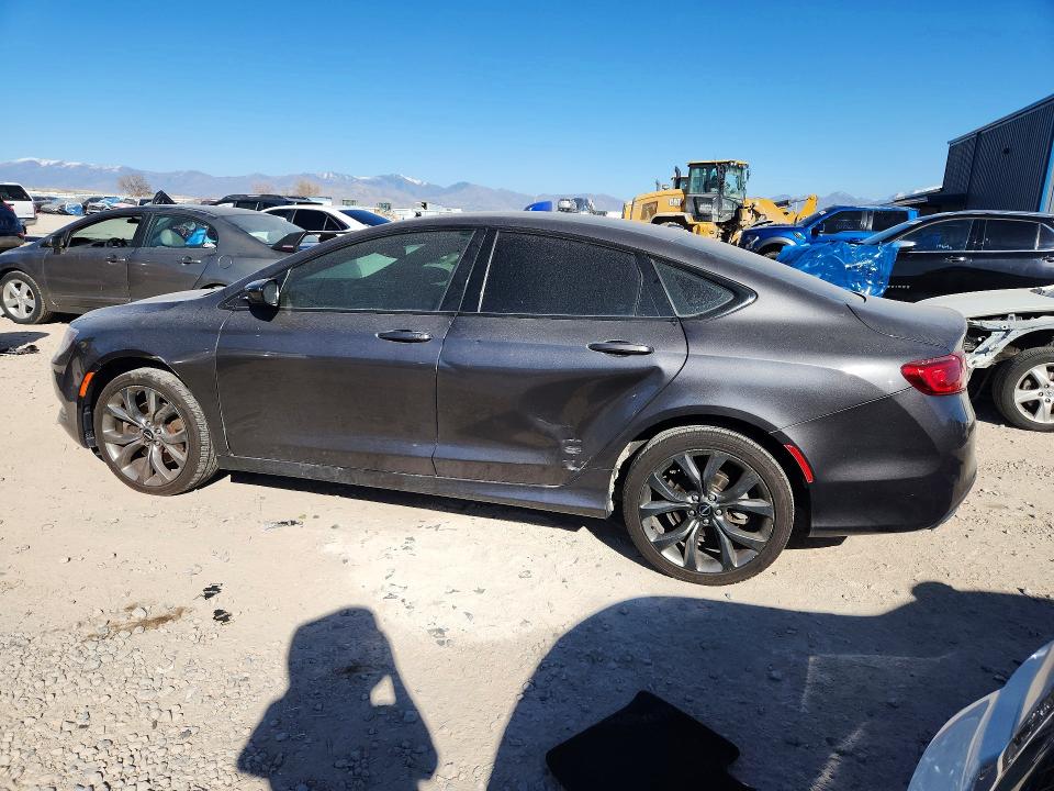 2015 Chrysler 200 მანქანა იყიდება აუქციონზე, vin: 1C3CCCDG2FN557005, აუქციონის ნომერი: 46930476
