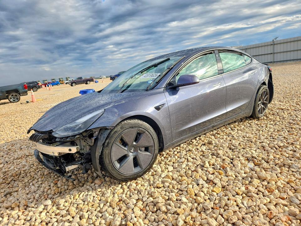 42019526 :رقم المزاد ، 5YJ3E1EA7PF614237 vin ، 2023 Tesla Model 3 مزاد بيع