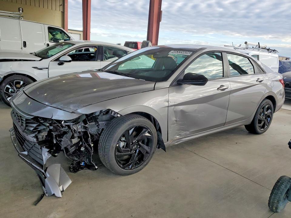 2026 Hyundai Elantra მანქანა იყიდება აუქციონზე, vin: KMHLM4DG6TU122600, აუქციონის ნომერი: 46335606