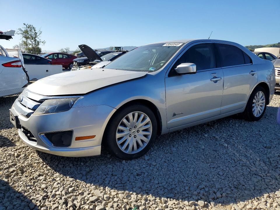 2010 Ford Fusion მანქანა იყიდება აუქციონზე, vin: 3FADP0L37AR296113, აუქციონის ნომერი: 45640546