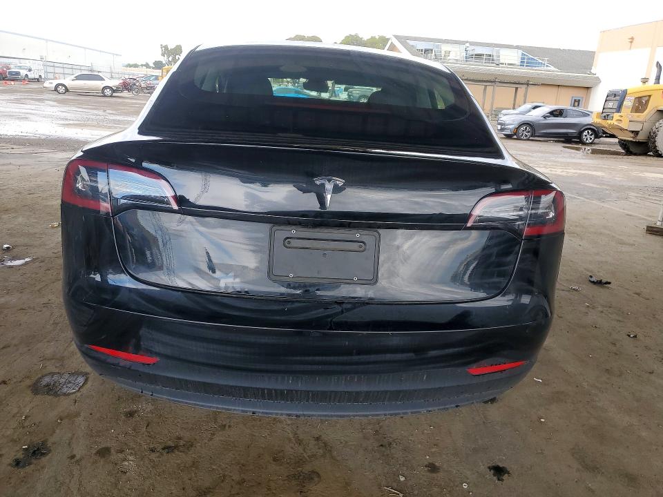 48190116 :رقم المزاد ، 5YJ3E1EA7PF457406 vin ، 2023 Tesla Model 3 مزاد بيع