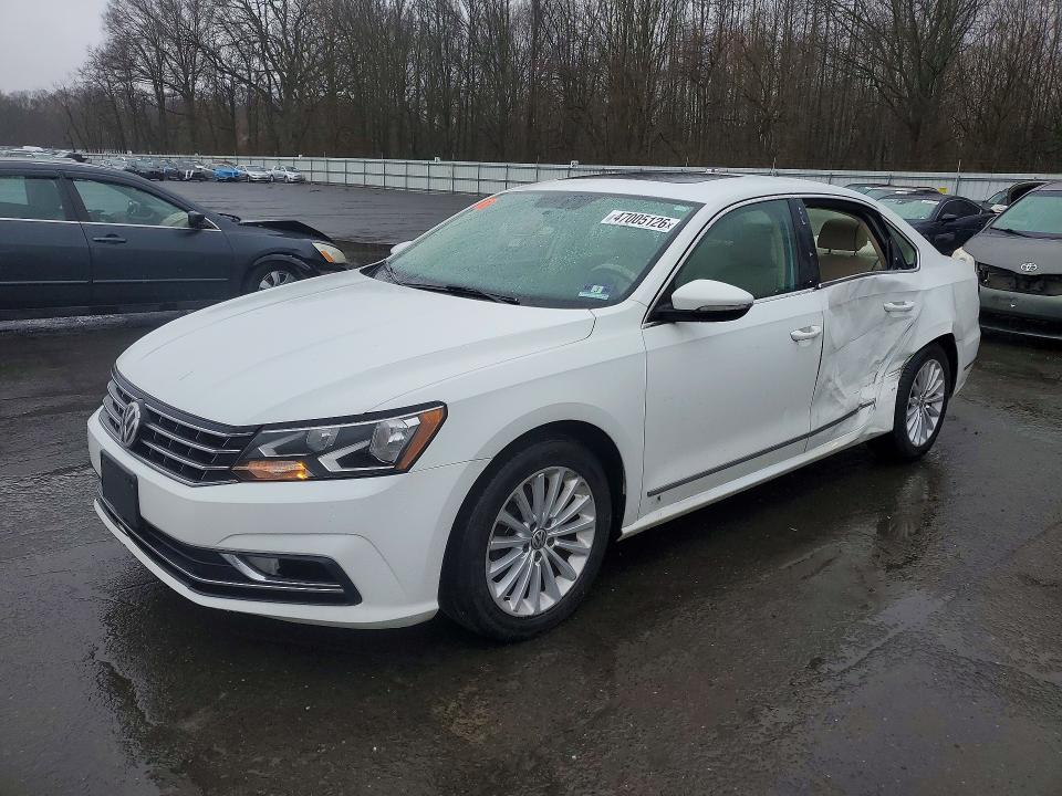 Продажа на аукционе авто 2017 Volkswagen Passat, vin: 1VWBT7A32HC038497, номер лота: 47005126