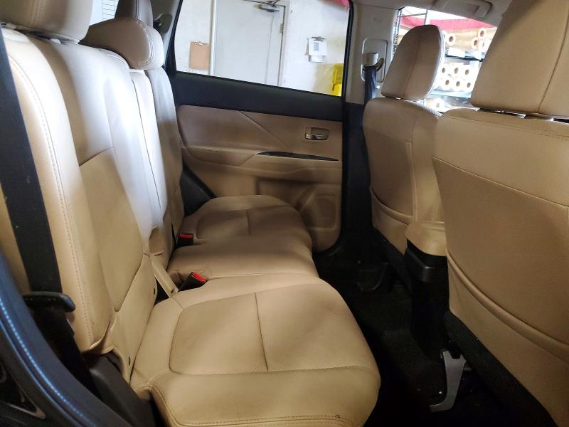Продажа на аукционе авто 2017 Mitsubishi Outlander, vin: JA4AZ3A32HZ064336, номер лота: 45741156