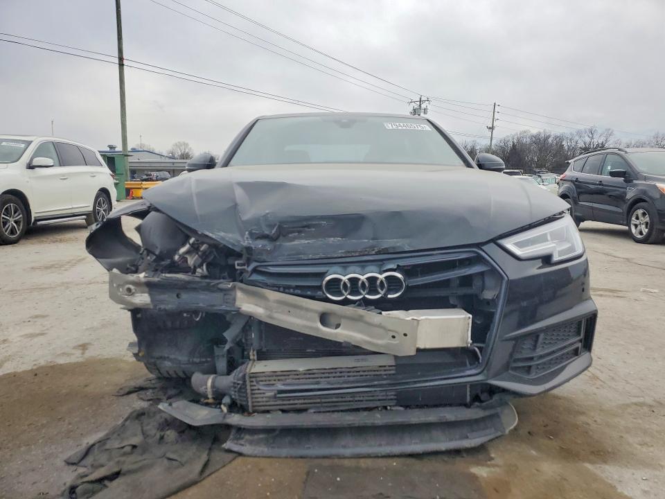 Продажа на аукционе авто 2018 Audi A4, vin: WAUENAF43JA059608, номер лота: 79446575