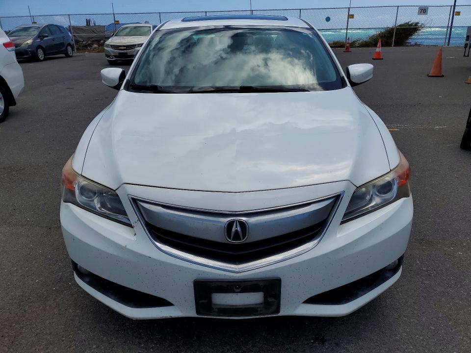 74778505 :رقم المزاد ، 19VDE1F73DE008113 vin ، 2013 Acura Ilx مزاد بيع