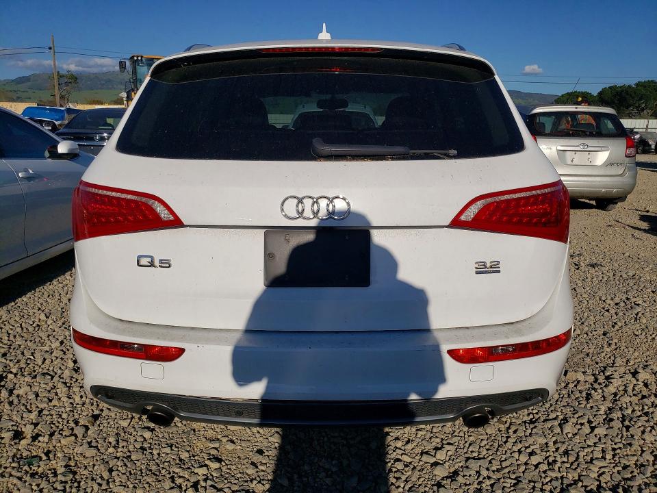Продажа на аукционе авто 2011 Audi Q5, vin: WA1DKAFPXBA026182, номер лота: 79959175