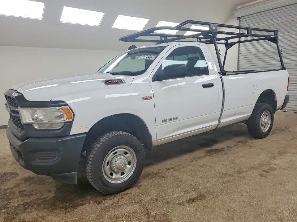 47052526 :رقم المزاد ، 3C6MR5AJ1NG130987 vin ، 2022 Ram 2500 مزاد بيع