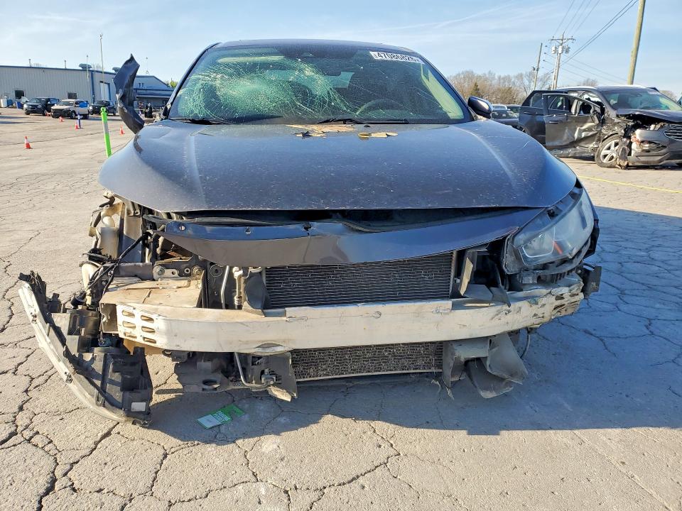 47086826 :رقم المزاد ، 2HGFC2F8XJH576364 vin ، 2018 Honda Civic مزاد بيع