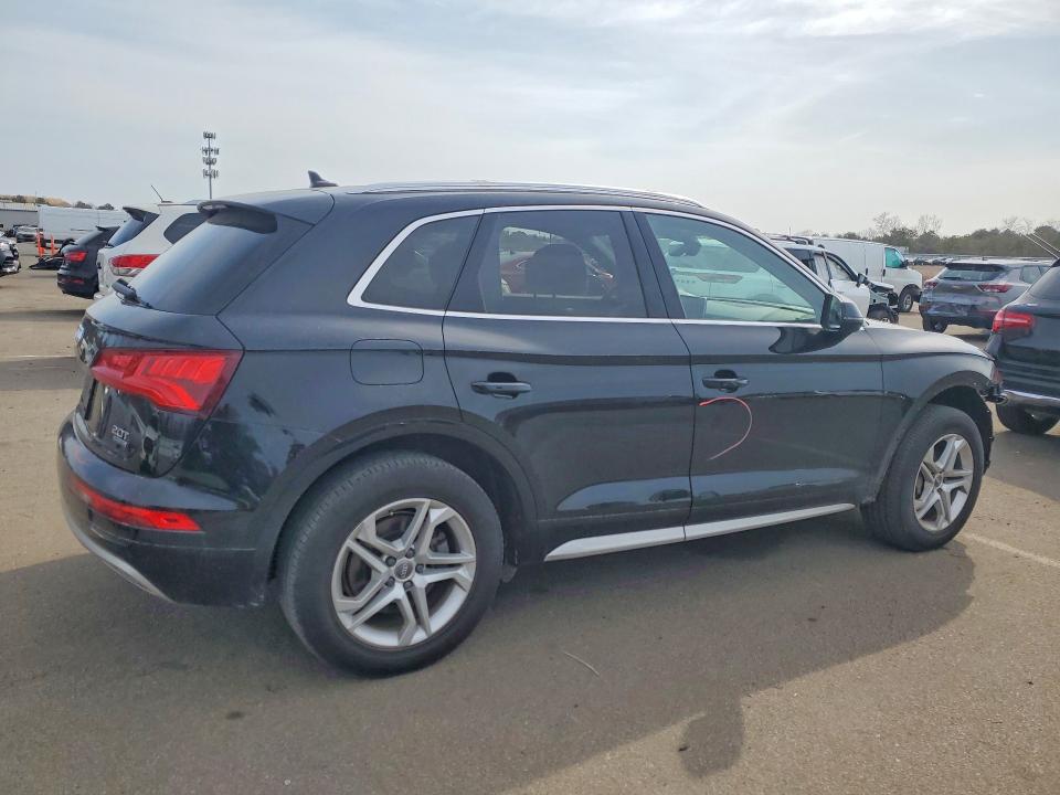 Продажа на аукционе авто 2018 Audi Q5, vin: WA1BNAFY0J2238797, номер лота: 47968976
