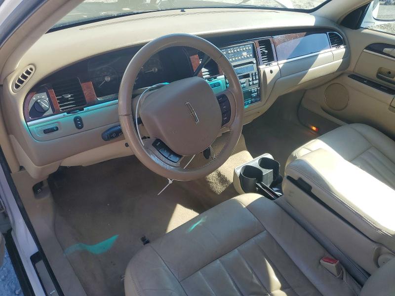 Aukcja sprzedaży 2008 Lincoln Town Car, vin: 2L1FM88W08X658708, numer aukcji: 46163966