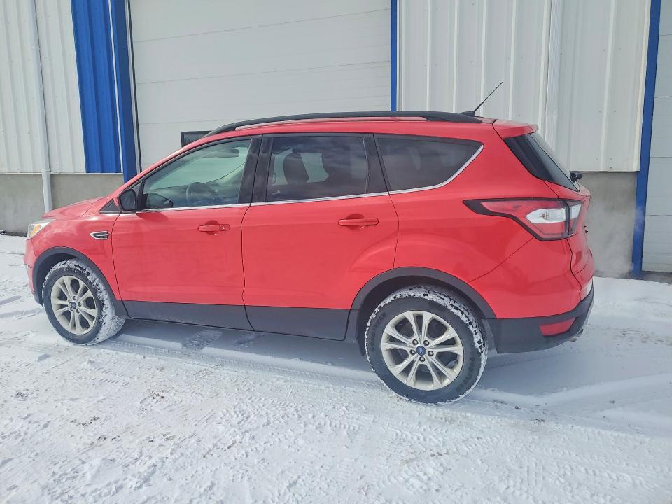 41737616 :رقم المزاد ، 1FMCU9GD8JUC71490 vin ، 2018 Ford Escape مزاد بيع