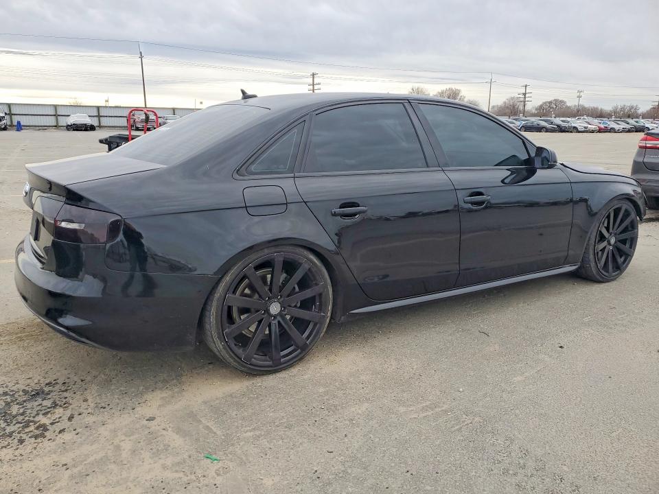 Продажа на аукционе авто 2016 Audi A4, vin: WAUBFAFL6GN010931, номер лота: 46188286