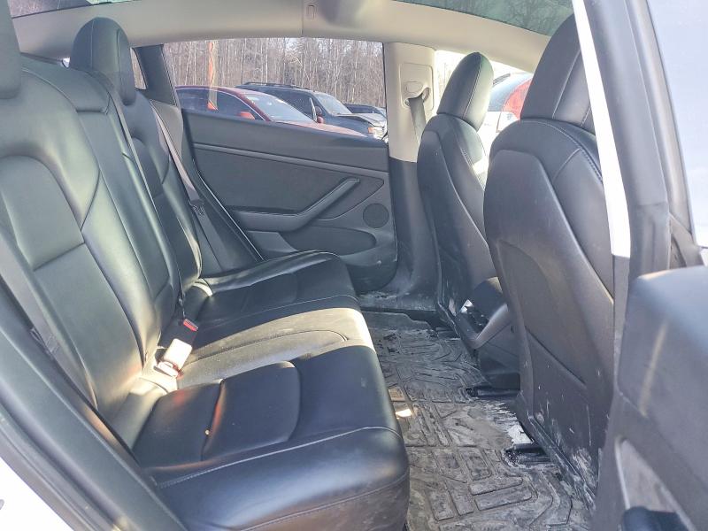 76713245 :رقم المزاد ، 5YJ3E1EA1NF151556 vin ، 2022 Tesla Model 3 مزاد بيع