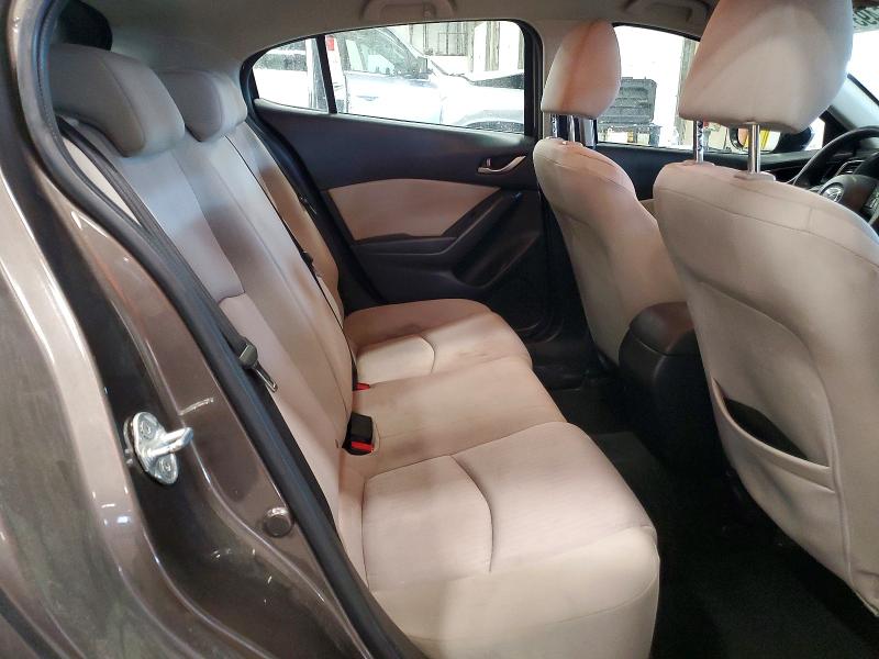 46493176 :رقم المزاد ، 3MZBM1K72FM183434 vin ، 2015 Mazda 3 مزاد بيع