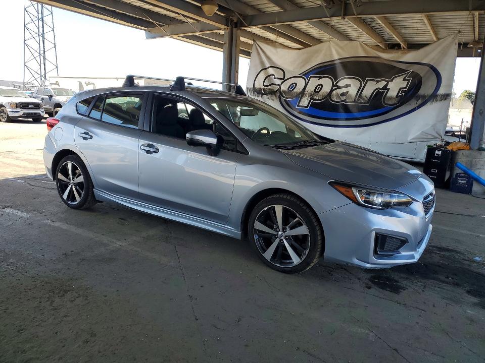 47628286 :رقم المزاد ، 4S3GTAM61J3741879 vin ، 2018 Subaru Impreza مزاد بيع