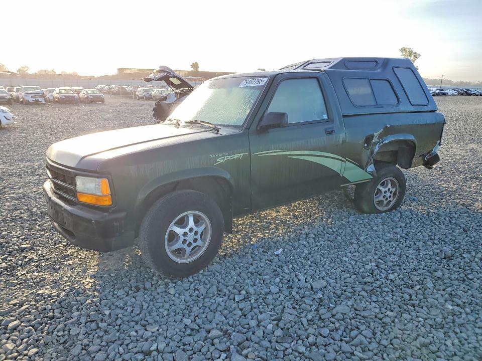 79433795 :رقم المزاد ، 1B7FL26P4TS668300 vin ، 1996 Dodge Dakota مزاد بيع