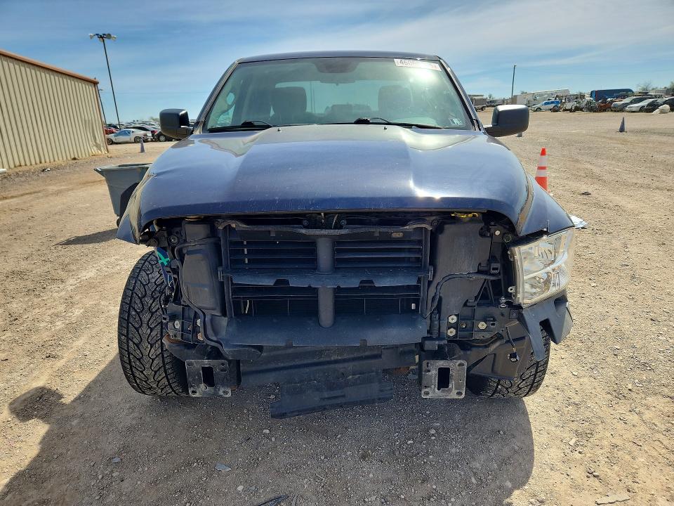 46068526 :رقم المزاد ، 1C6RR7FT9HS778277 vin ، 2017 Ram 1500 مزاد بيع