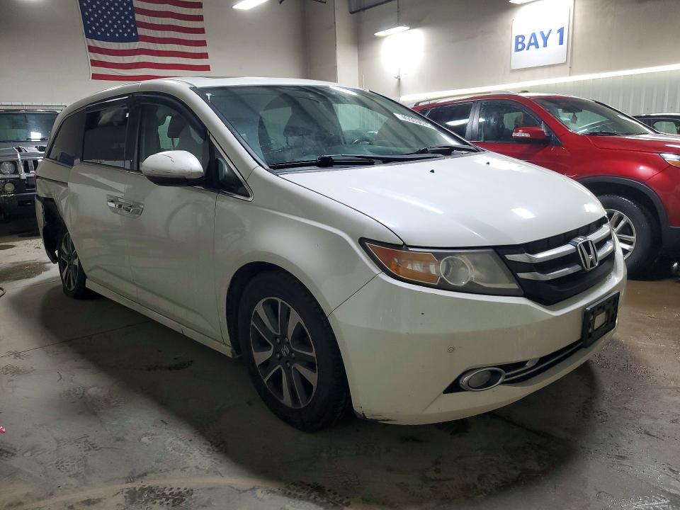 45569576 :رقم المزاد ، 5FNRL5H98EB114951 vin ، 2014 Honda Odyssey مزاد بيع