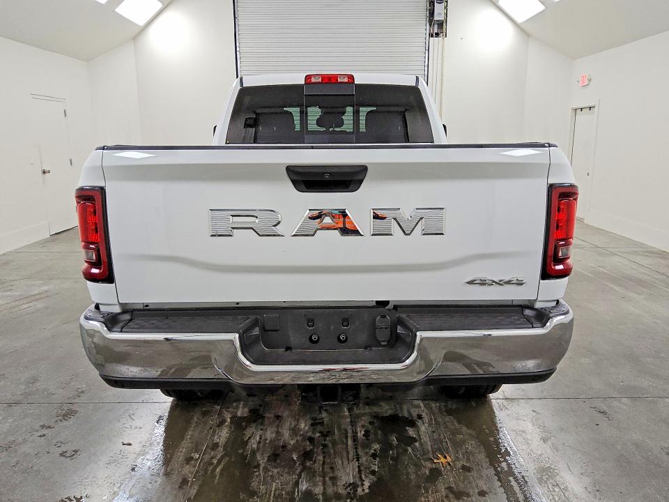 41689926 :رقم المزاد ، 3C63R5CL3SG553530 vin ، 2025 Ram 2500 مزاد بيع