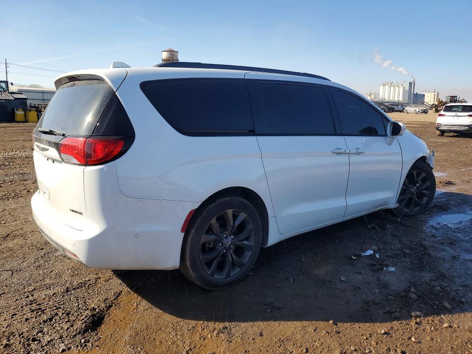Продаж на аукціоні авто 2020 Chrysler Pacifica, vin: 2C4RC1GG1LR134923, номер лоту: 79444435