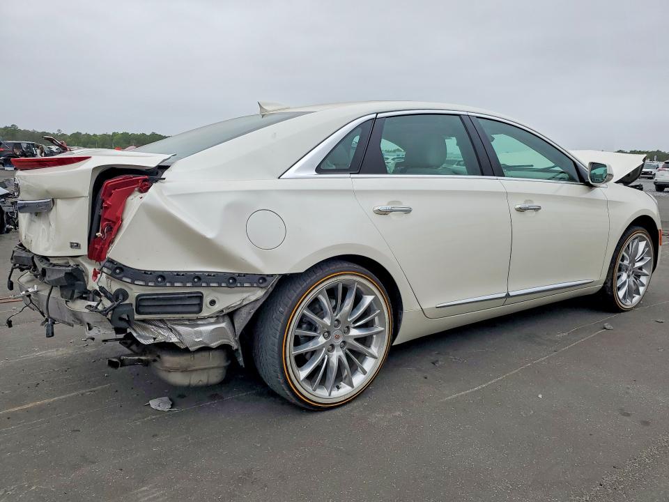 47343026 :رقم المزاد ، 2G61S5S30F9165423 vin ، 2015 Cadillac Xts مزاد بيع