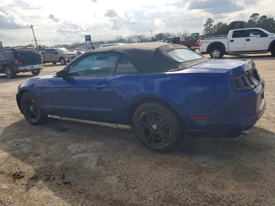 45528816 :رقم المزاد ، 1ZVBP8EM3E5240892 vin ، 2014 Ford Mustang مزاد بيع