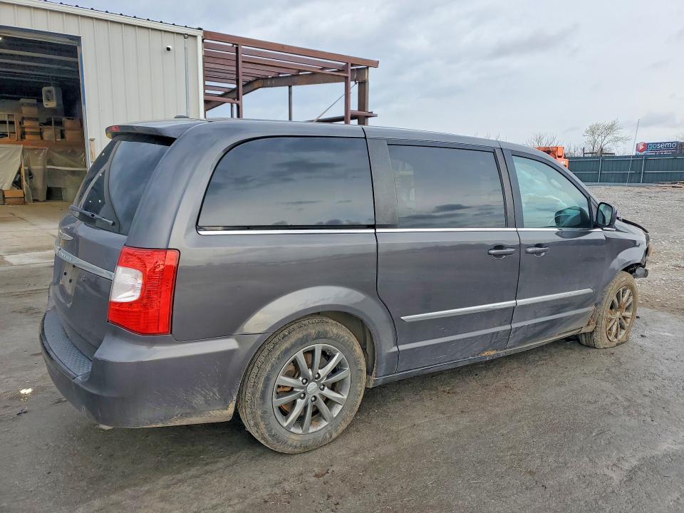 2015 Chrysler Town & Country მანქანა იყიდება აუქციონზე, vin: 2C4RC1HG7FR561655, აუქციონის ნომერი: 45533886
