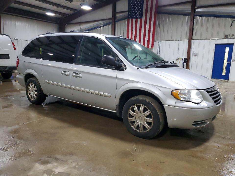 Продажа на аукционе авто 2005 Chrysler Town & Country, vin: 2C4GP54L85R523145, номер лота: 79123705
