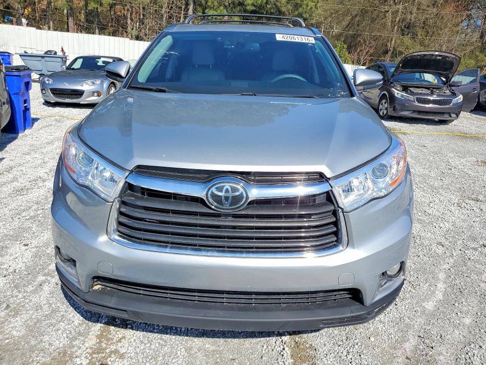 2016 Toyota Highlander მანქანა იყიდება აუქციონზე, vin: 5TDYKRFH7GS126751, აუქციონის ნომერი: 42061316