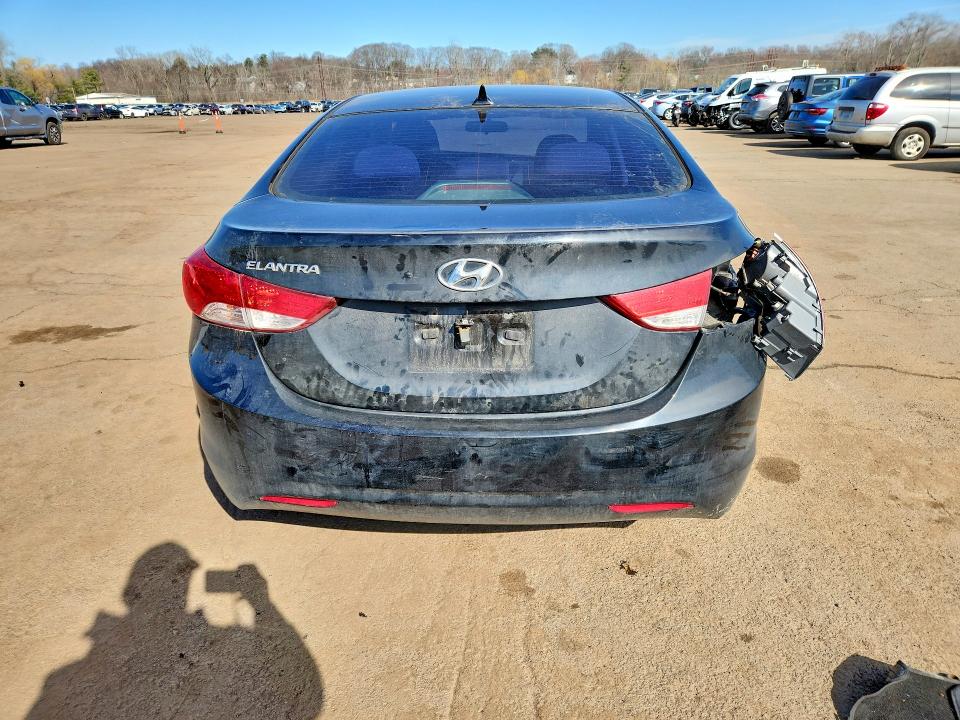 Продажа на аукционе авто 2013 Hyundai Elantra, vin: 5NPDH4AE1DH313191, номер лота: 47436796