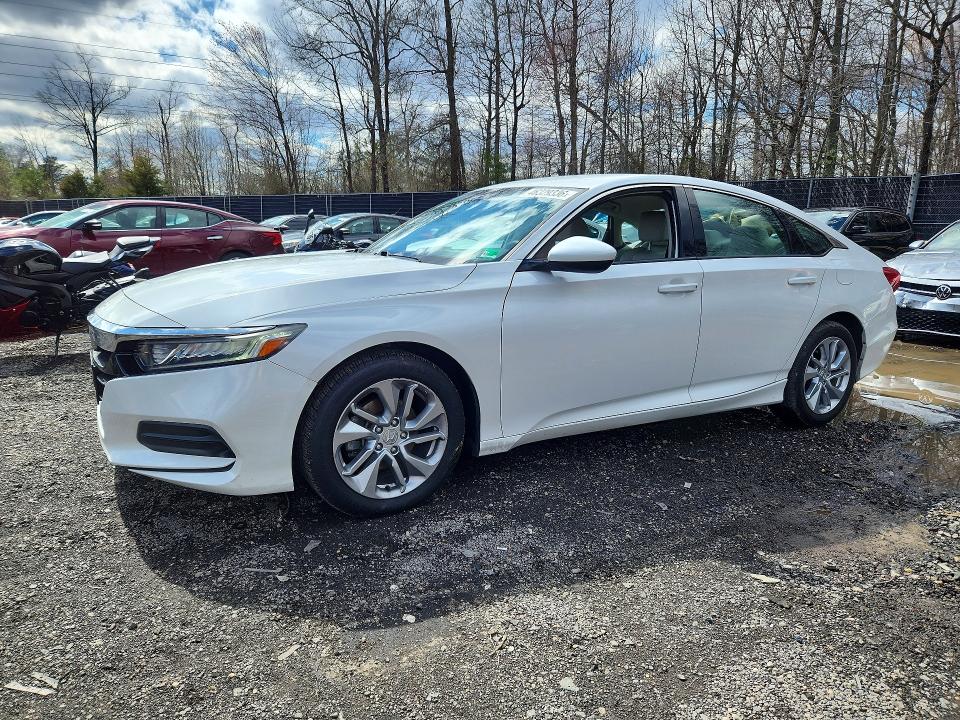 Auction sale of the 2018 Honda Accord, vin: 1HGCV1F17JA028153, lot number: 46329336