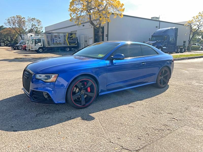 47815266 :رقم المزاد ، WUAC6AFR3FA900159 vin ، 2015 Audi Rs5 مزاد بيع