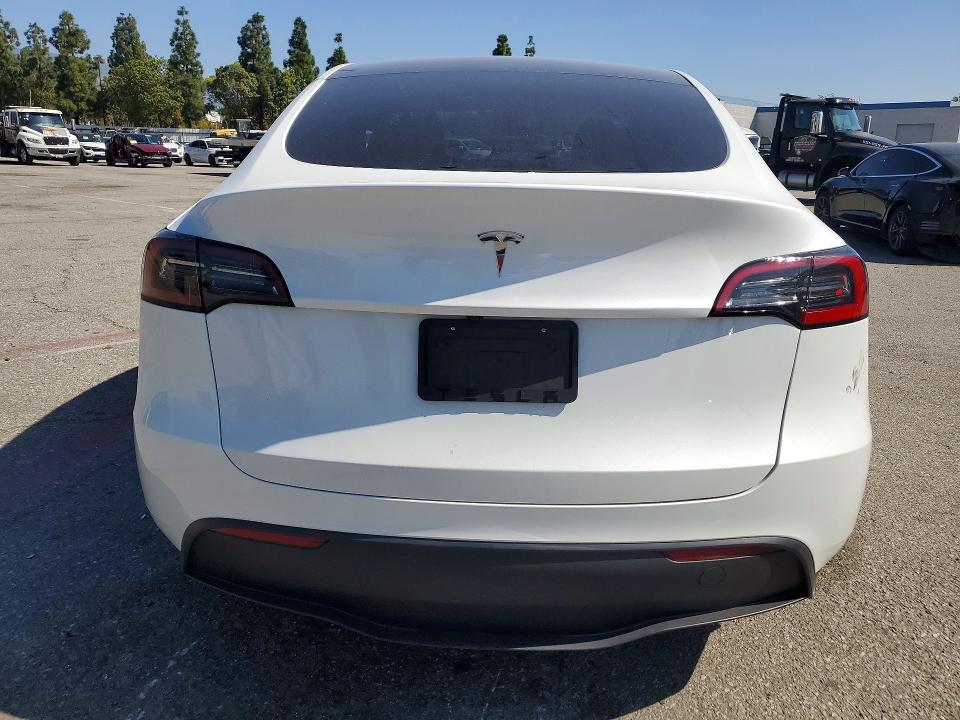 Aukcja sprzedaży 2025 Tesla Model Y, vin: 7SAYGDEDXSF272290, numer aukcji: 45506306