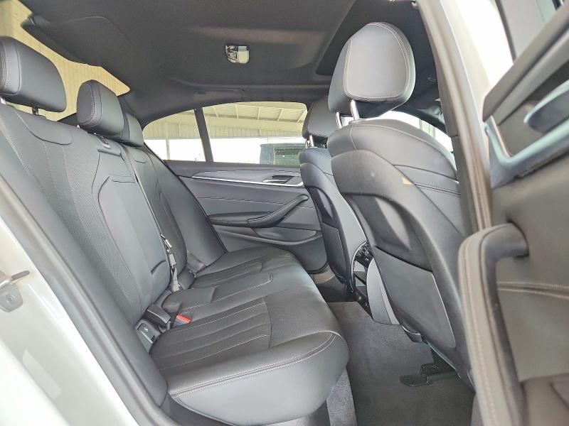 47619046 :رقم المزاد ، WBA53BH07PCM01550 vin ، 2023 Bmw 530 مزاد بيع