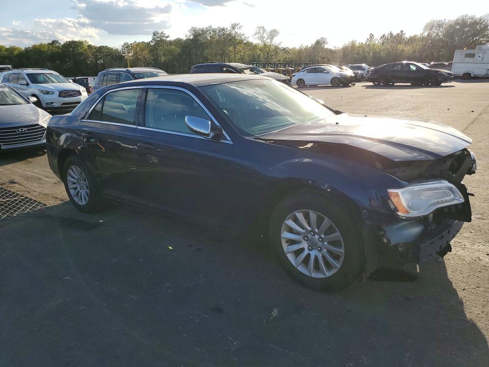 41955936 :رقم المزاد ، 2C3CCAAG3DH577634 vin ، 2013 Chrysler 300 مزاد بيع