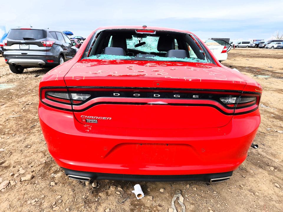 47085686 :رقم المزاد ، 2C3CDXBG2MH638826 vin ، 2021 Dodge Charger مزاد بيع