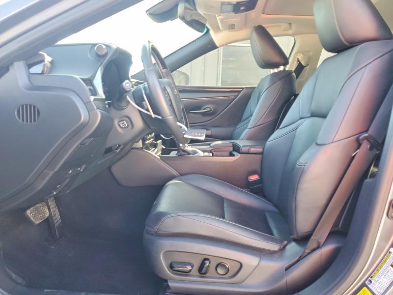 45583766 :رقم المزاد ، 58ADZ1B19MU094529 vin ، 2021 Lexus Es 350 مزاد بيع