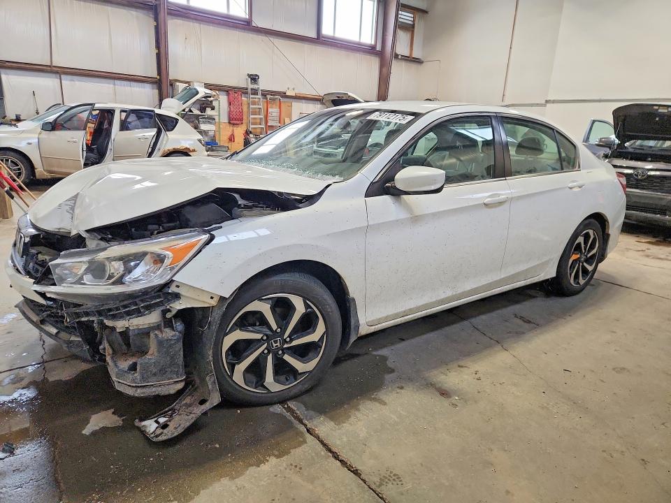 Продажа на аукционе авто 2017 Honda Accord, vin: 1HGCR2F36HA810384, номер лота: 79112175