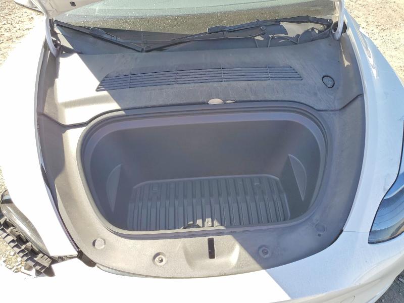 2024 Tesla Model Y მანქანა იყიდება აუქციონზე, vin: 7SAYGDED7RF158192, აუქციონის ნომერი: 79806055