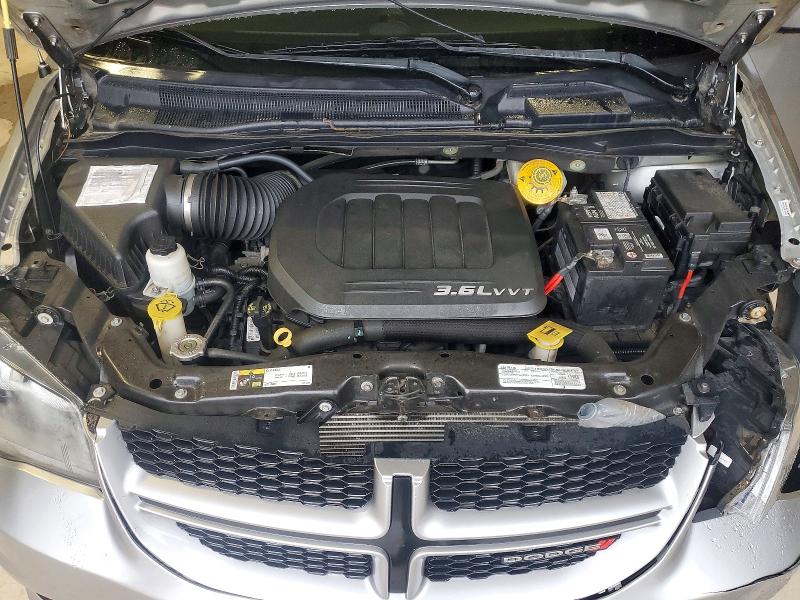 48125536 :رقم المزاد ، 2C4RDGEG8JR302699 vin ، 2018 Dodge Grand Caravan مزاد بيع