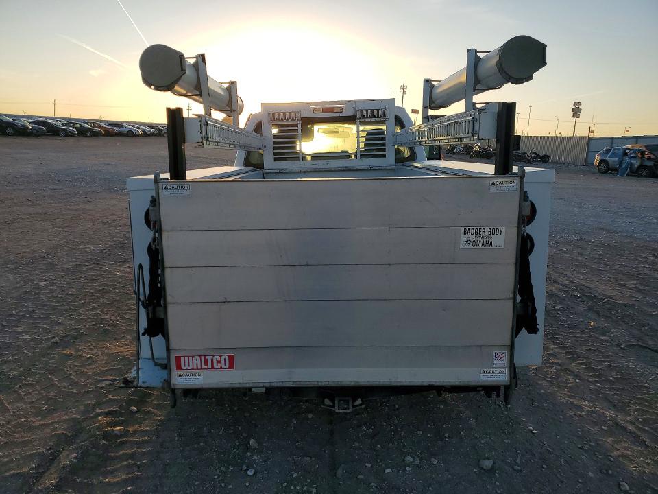 47297296 :رقم المزاد ، 1FTBF2A67GEC30525 vin ، 2016 Ford F250 مزاد بيع