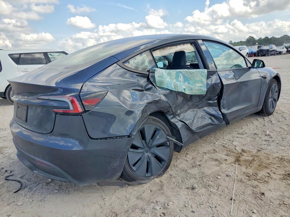 2025 Tesla Model 3 მანქანა იყიდება აუქციონზე, vin: 5YJ3E1EA4SF932776, აუქციონის ნომერი: 47013096