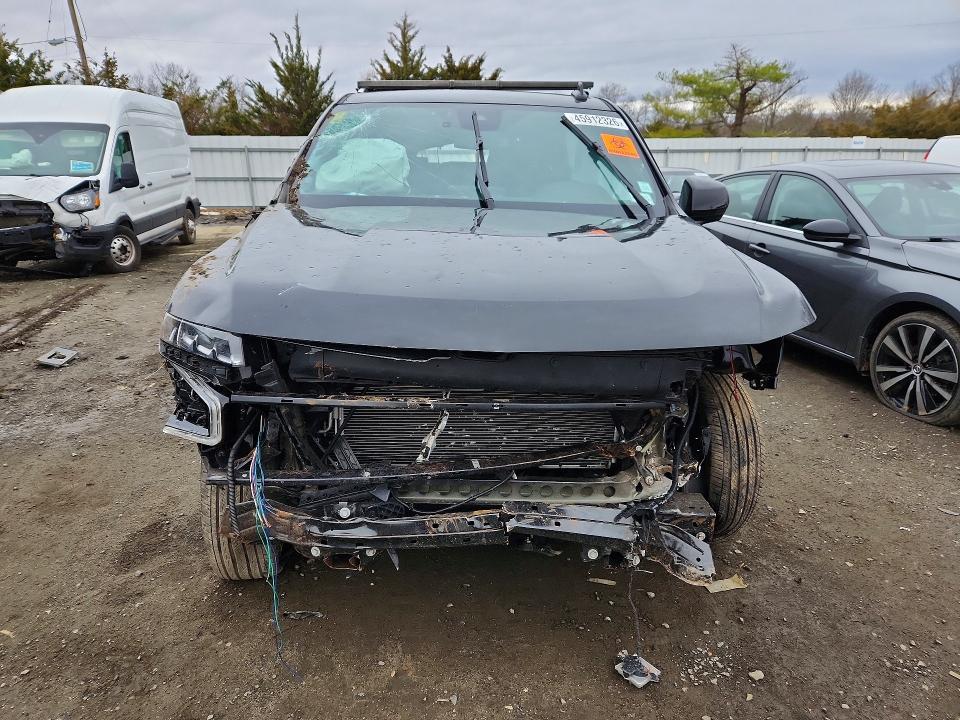 45912326 :رقم المزاد ، 1GNSKBED9RR105338 vin ، 2024 Chevrolet Suburban مزاد بيع