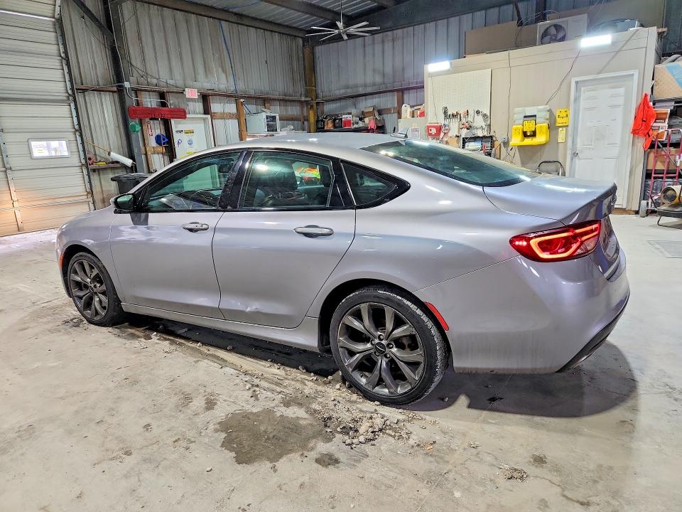 79702265 :رقم المزاد ، 1C3CCCBG5GN100273 vin ، 2016 Chrysler 200 مزاد بيع