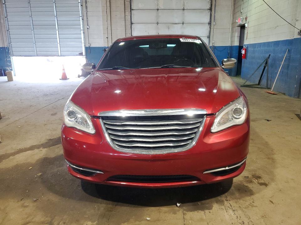 Продажа на аукционе авто 2014 Chrysler 200, vin: 1C3CCBCG8EN179380, номер лота: 48011266