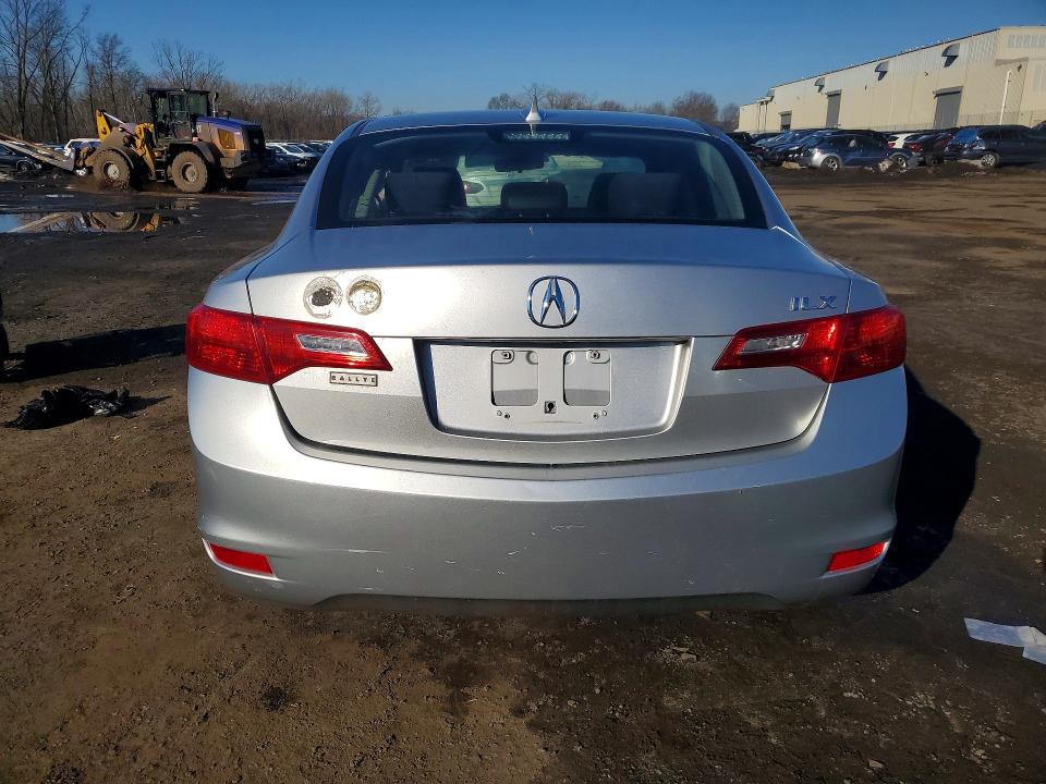 41919366 :رقم المزاد ، 19VDE1F35DE004139 vin ، 2013 Acura Ilx مزاد بيع