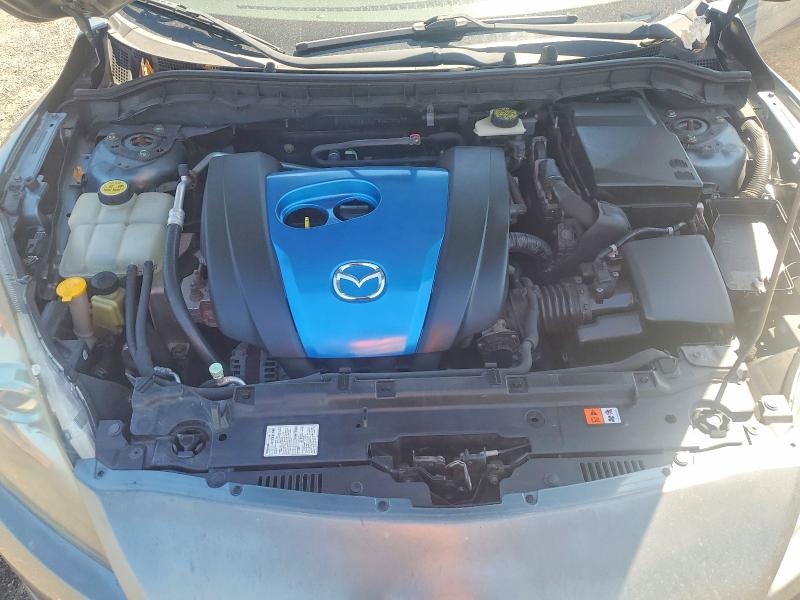 46700776 :رقم المزاد ، JM1BL1U72D1758175 vin ، 2013 Mazda 3 مزاد بيع